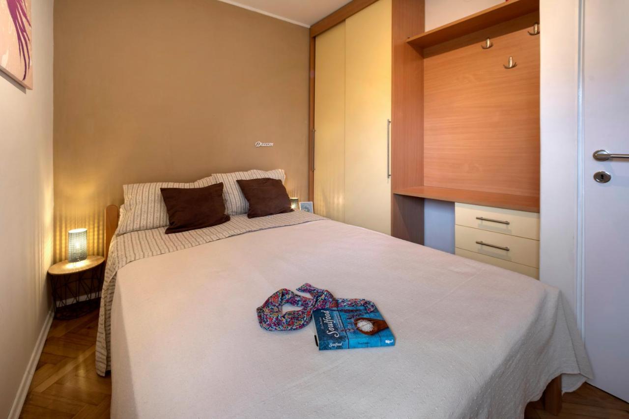 B Apartment Ravni Ngoại thất bức ảnh